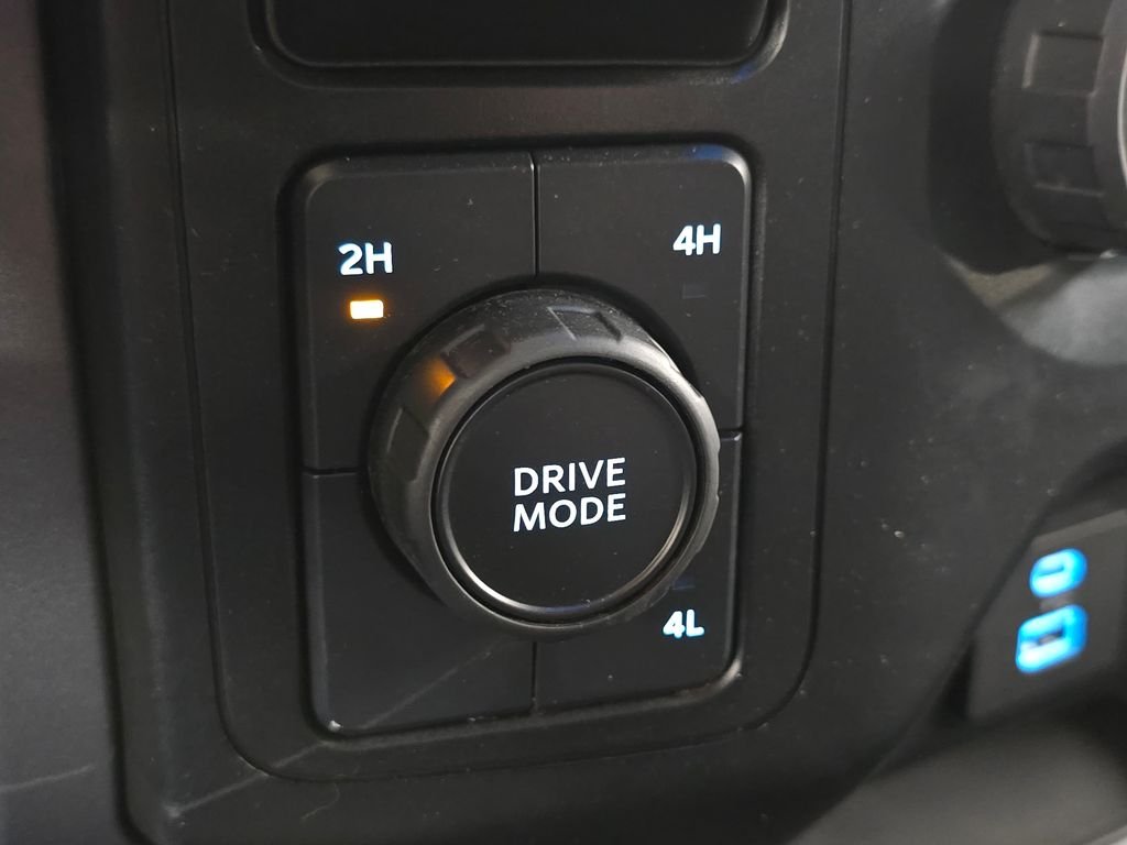 Used 2023 Gray Ford XLT image 35