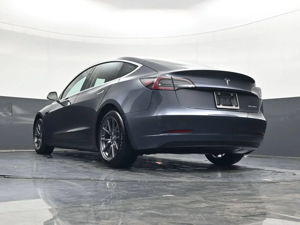 Used 2020 Midnight Silver Metallic Tesla Long Range image 36