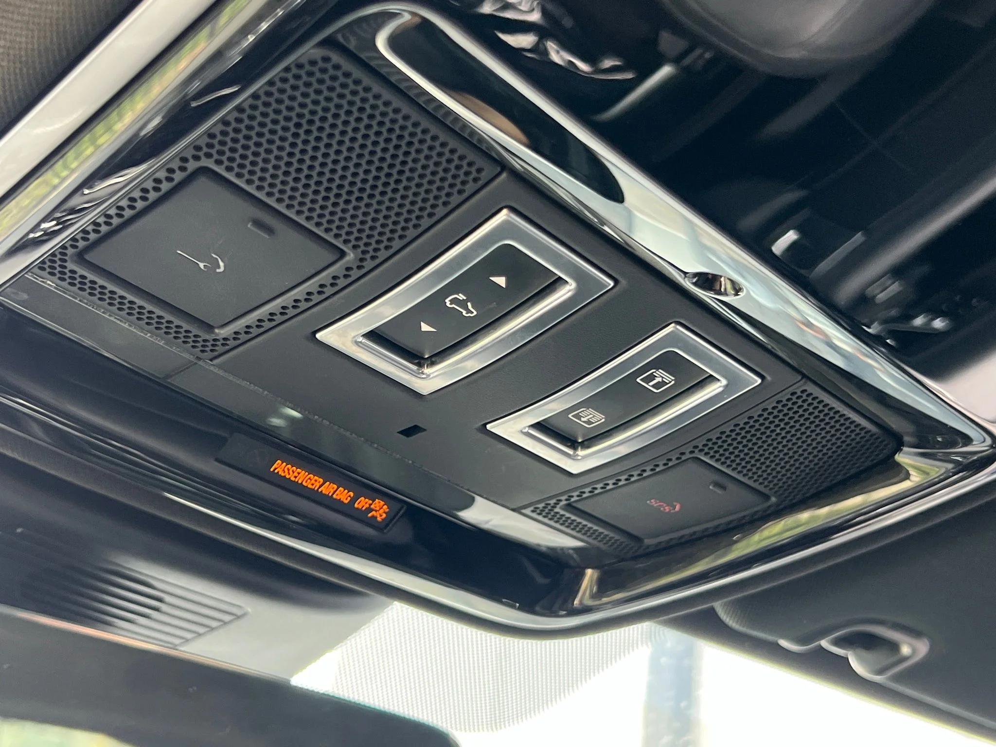 Used 2022 Gray Land Rover Westminster image 33