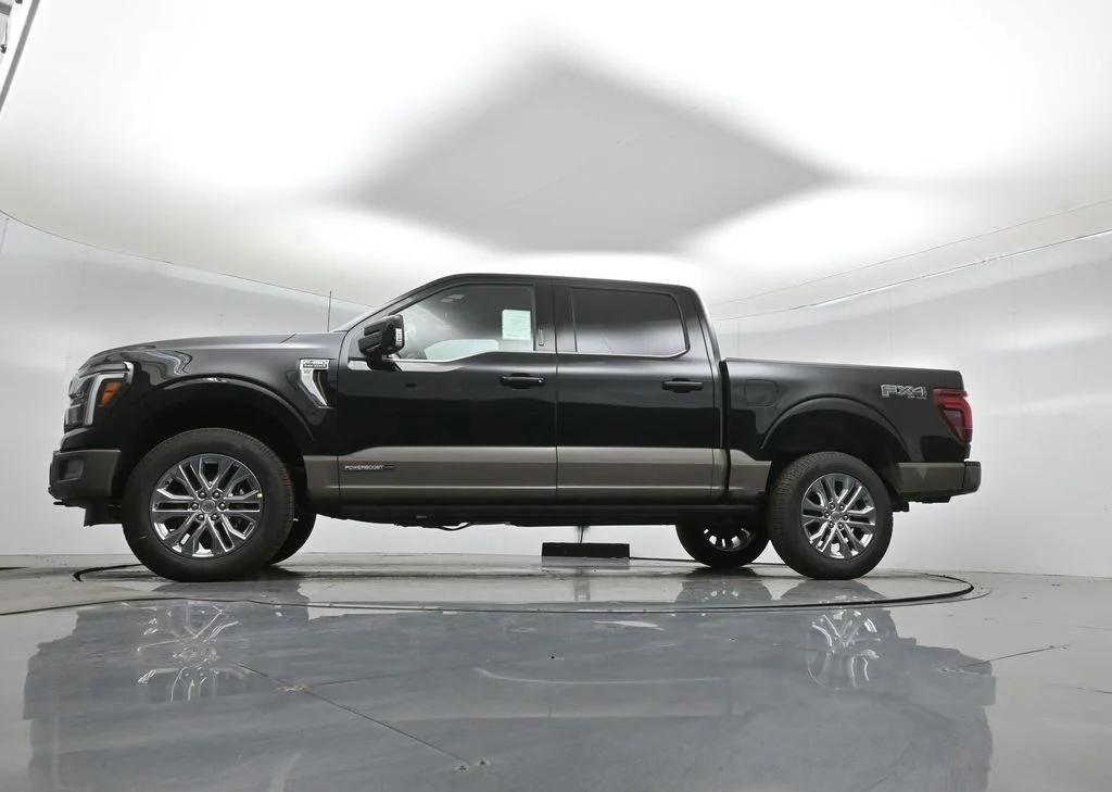 New 2026 Agate Black Metallic Ford King Ranch image 51