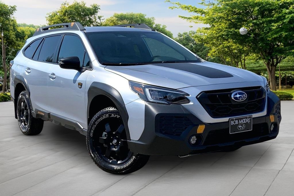 Used 2025 Silver Subaru Wilderness image 3