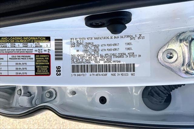 Certified Used 2023 ICE CAP Toyota  image 36