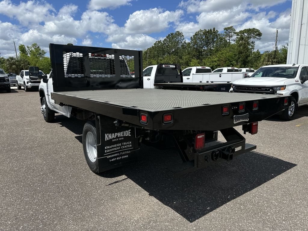 New 2026 Summit White Chevrolet Work Truck image 14