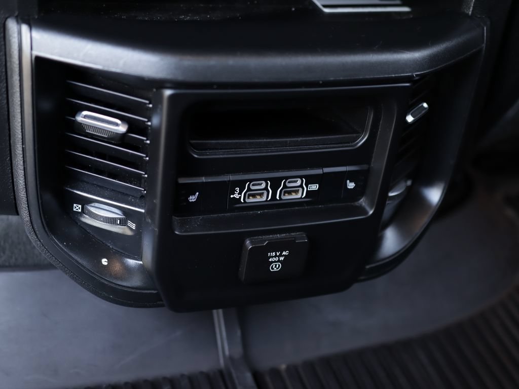 Used 2020 Bright White Ram Laramie image 33