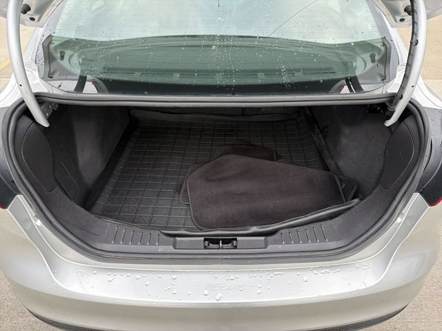 Used 2016  Ford SE image 24