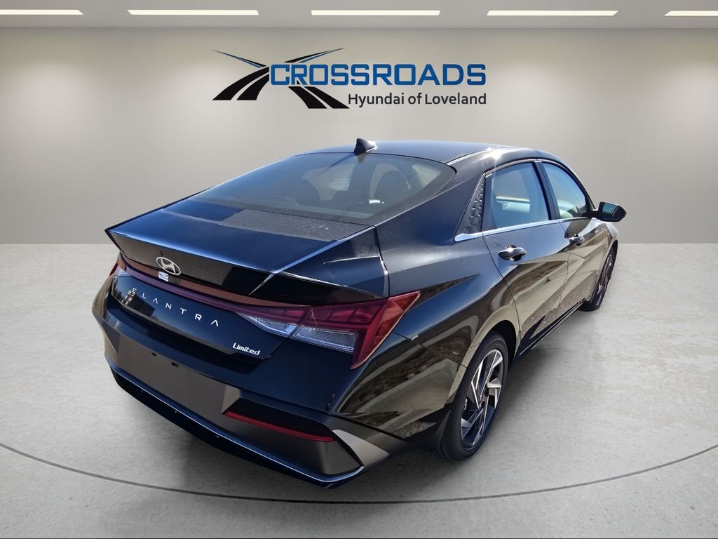 Used 2026 Abyss Black Hyundai Limited image 6