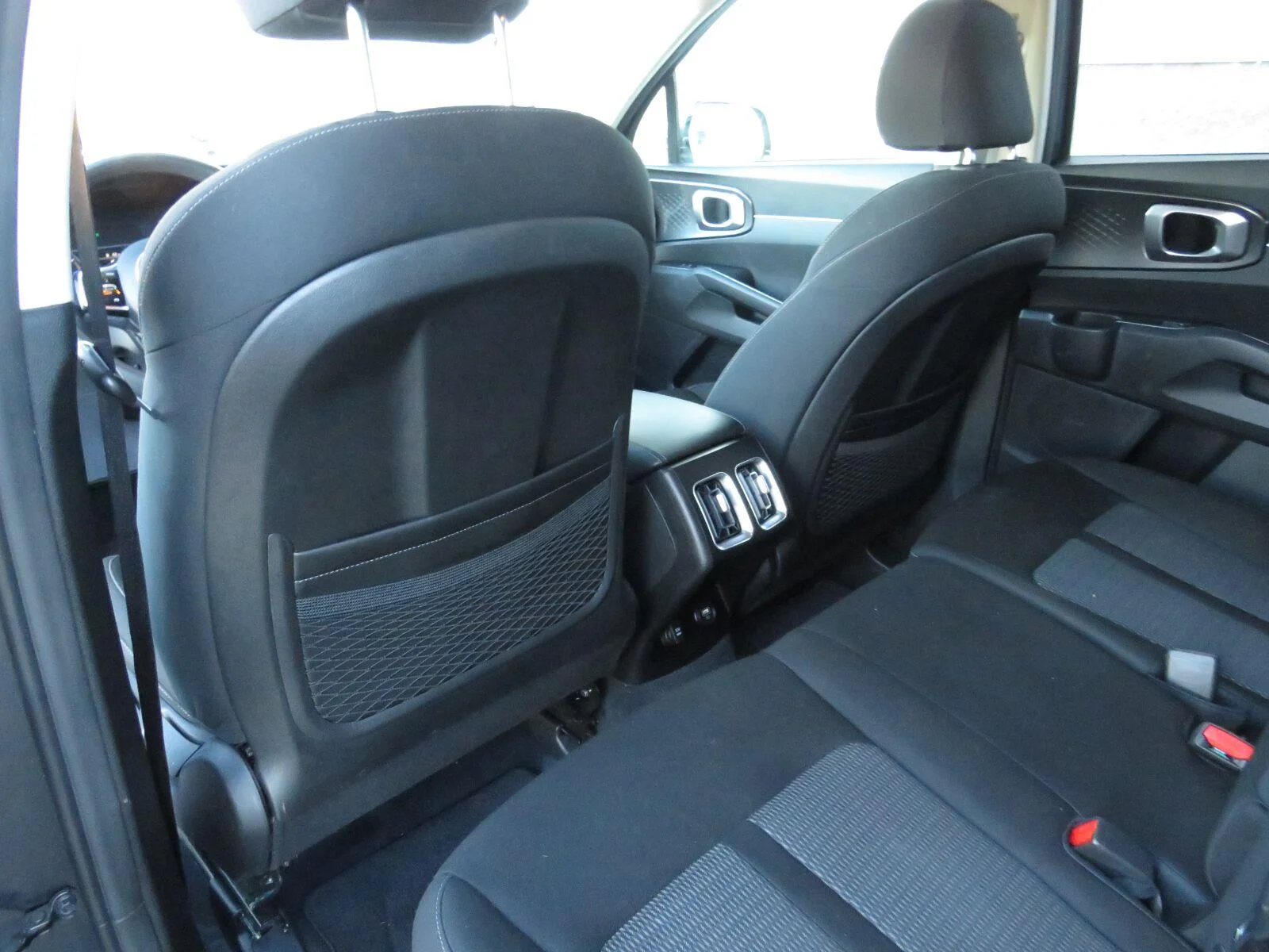 Used 2022 Gravity Gray Kia LX image 23