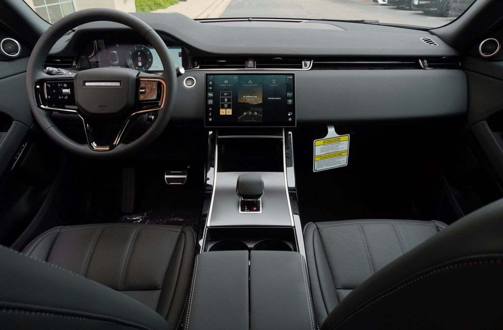 New 2026 Santorini Black Land Rover Hoxton Edition image 9