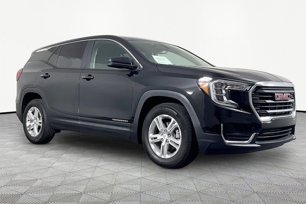 Used 2024 Black GMC SLE image 3
