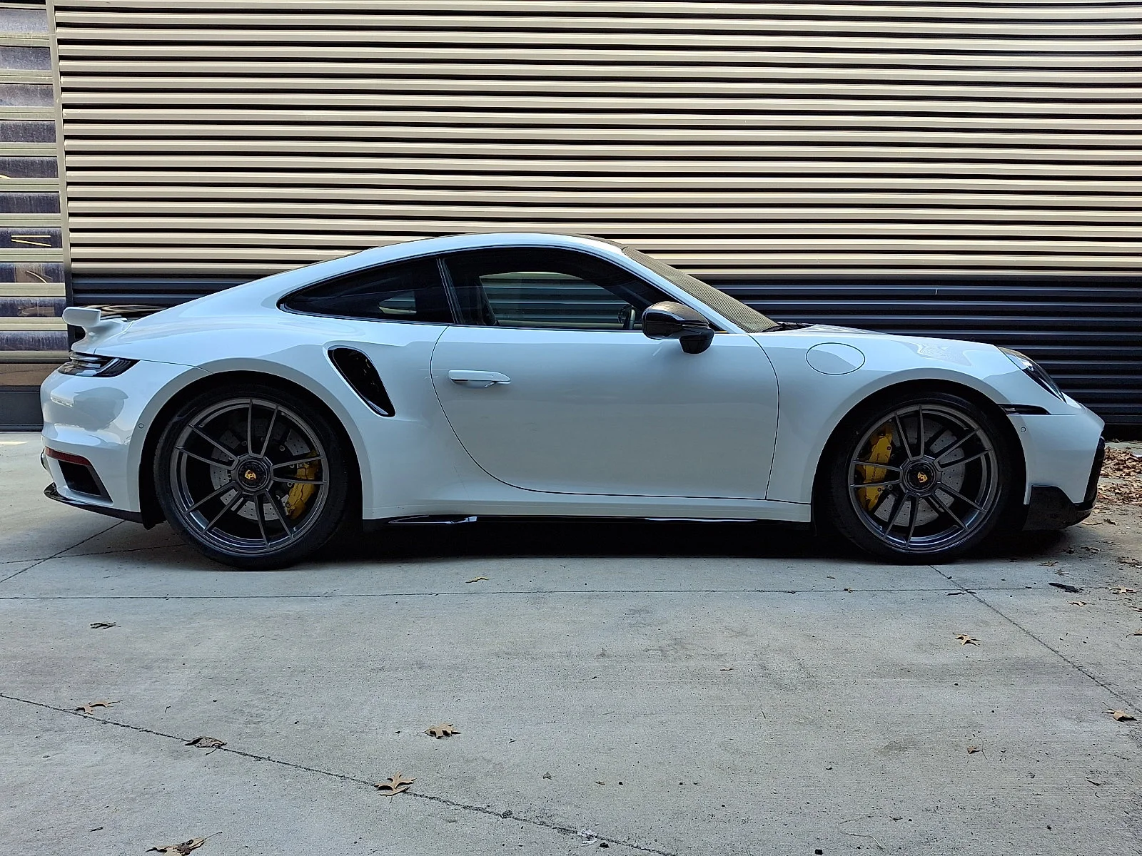 Used 2025 White   0Q Porsche Turbo S image 8