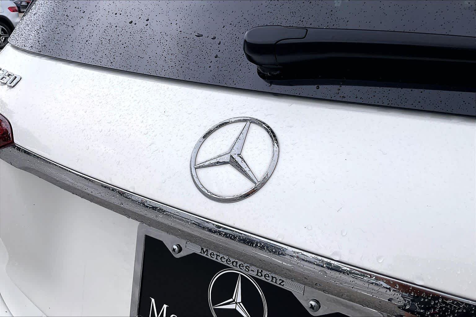 Certified Used 2022 MANUFAKTUR Diamond White Bright Mercedes-Benz GLE 350 image 29