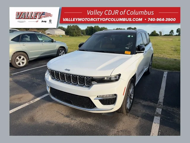 2022 Jeep Grand Cherokee Summit