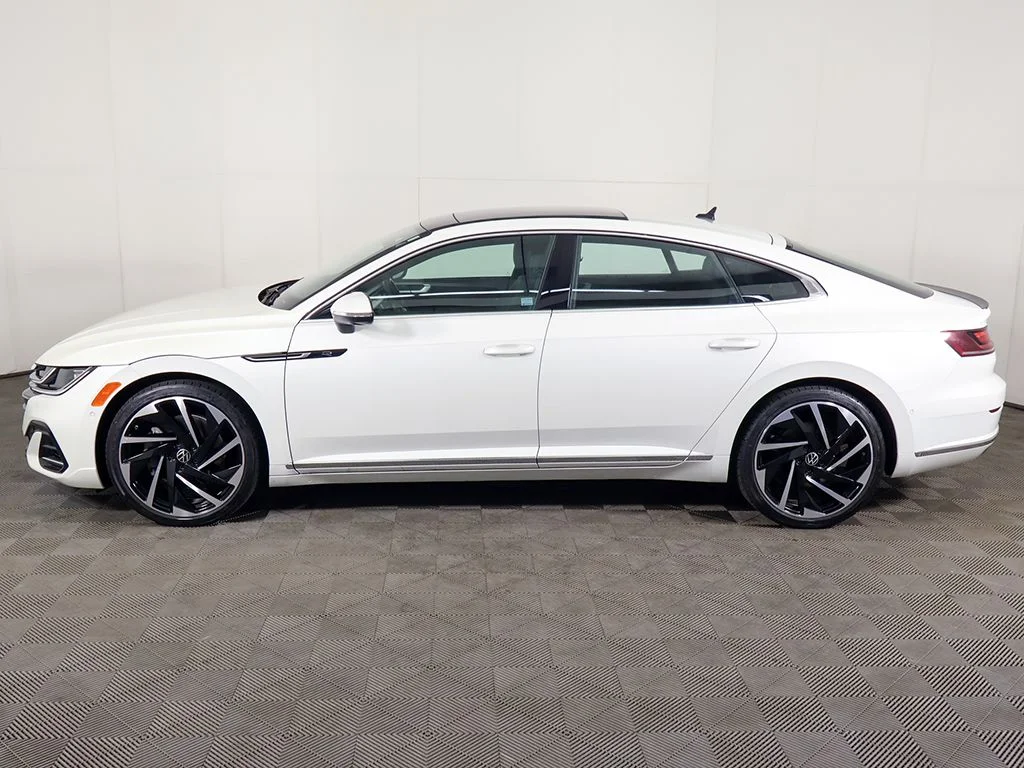 Used 2023 Opal White Volkswagen 2.0T SEL Premium R-Line image 22