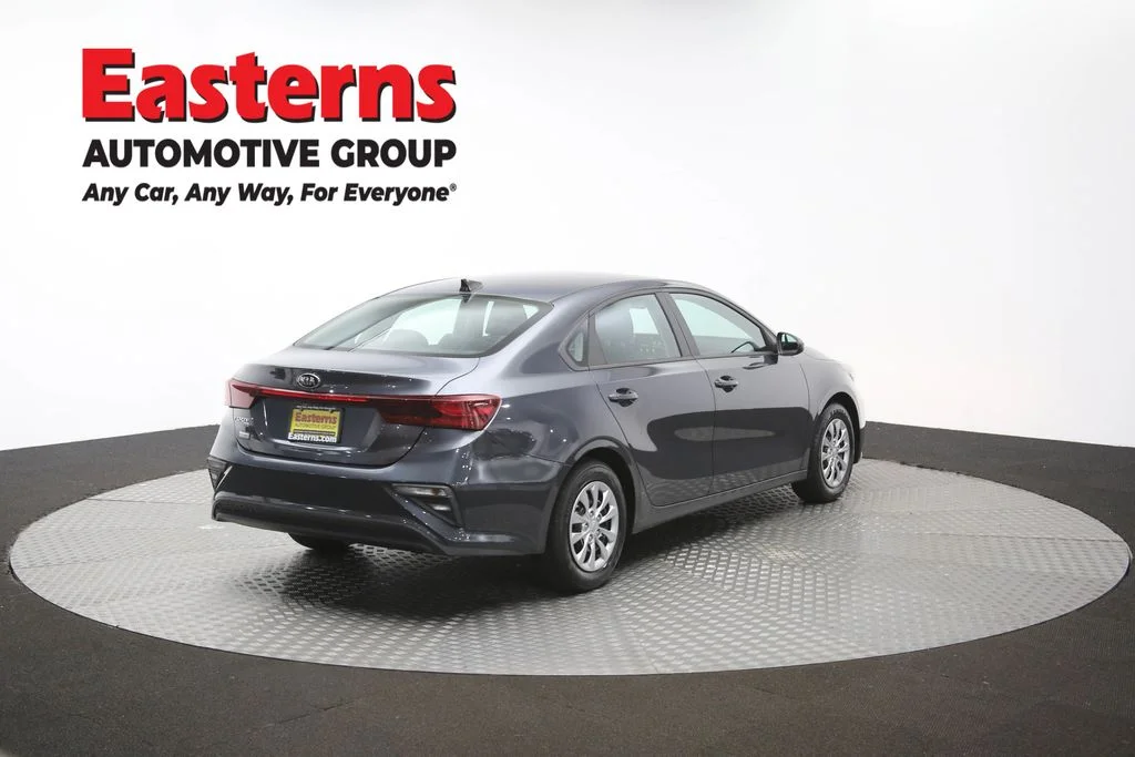 Used 2021 Gray Kia FE image 39