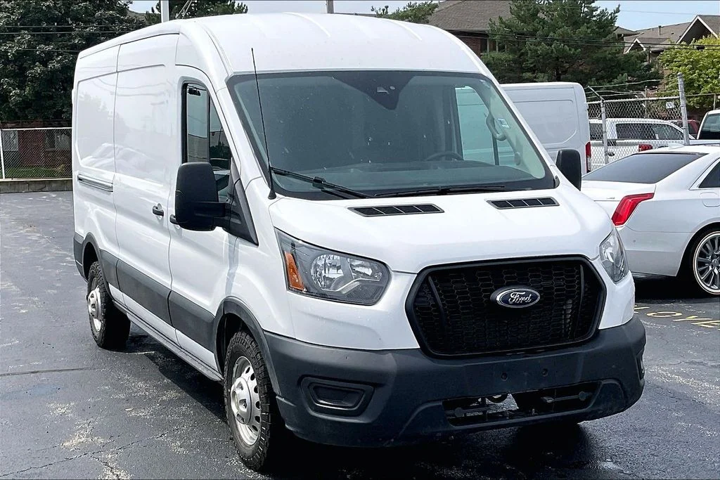 Used 2023 White Ford Base image 34