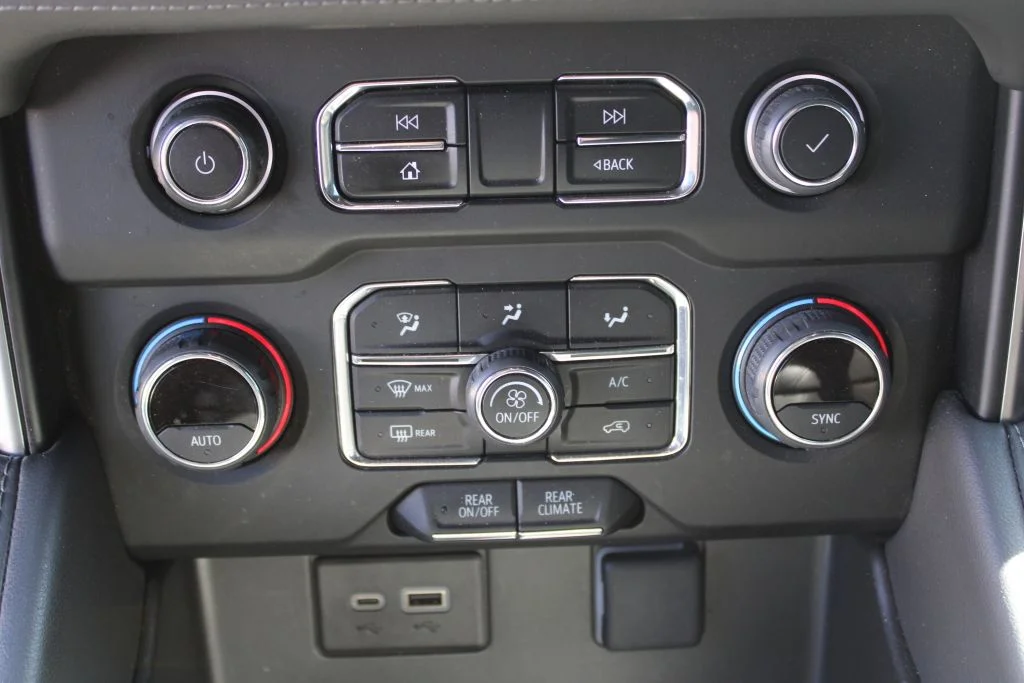 Used 2024 Black Chevrolet LS image 20