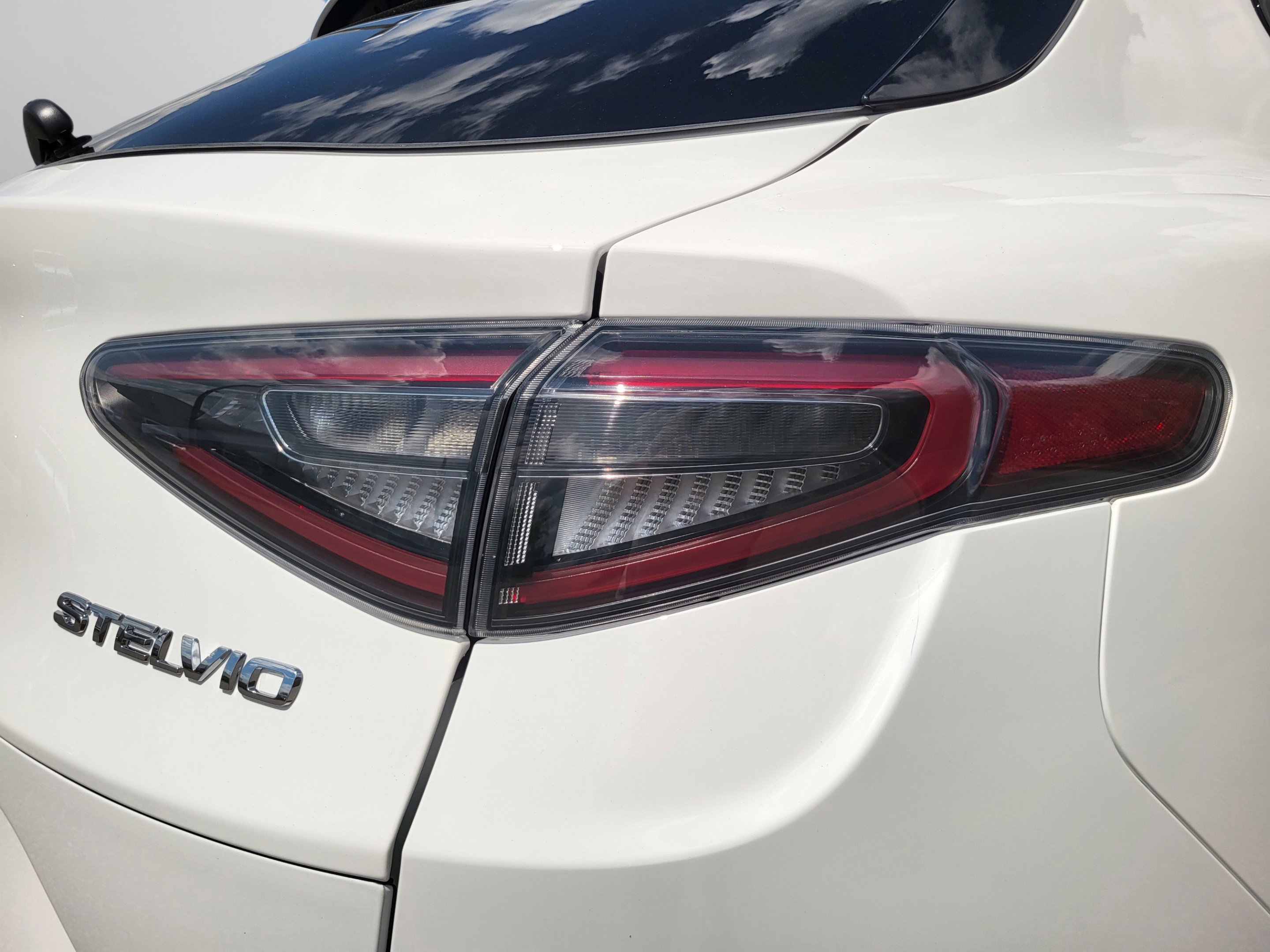 New 2026 Milano White Alfa Romeo  image 18