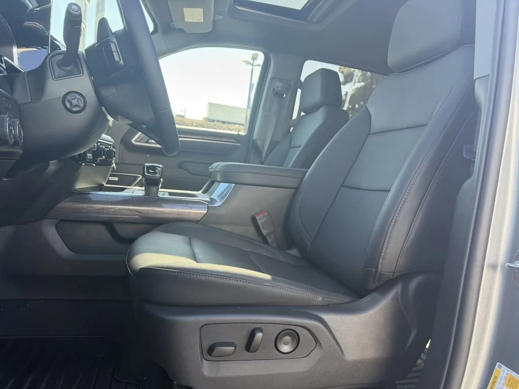 2026 Chevrolet Silverado 1500 LTZ - Photo 21