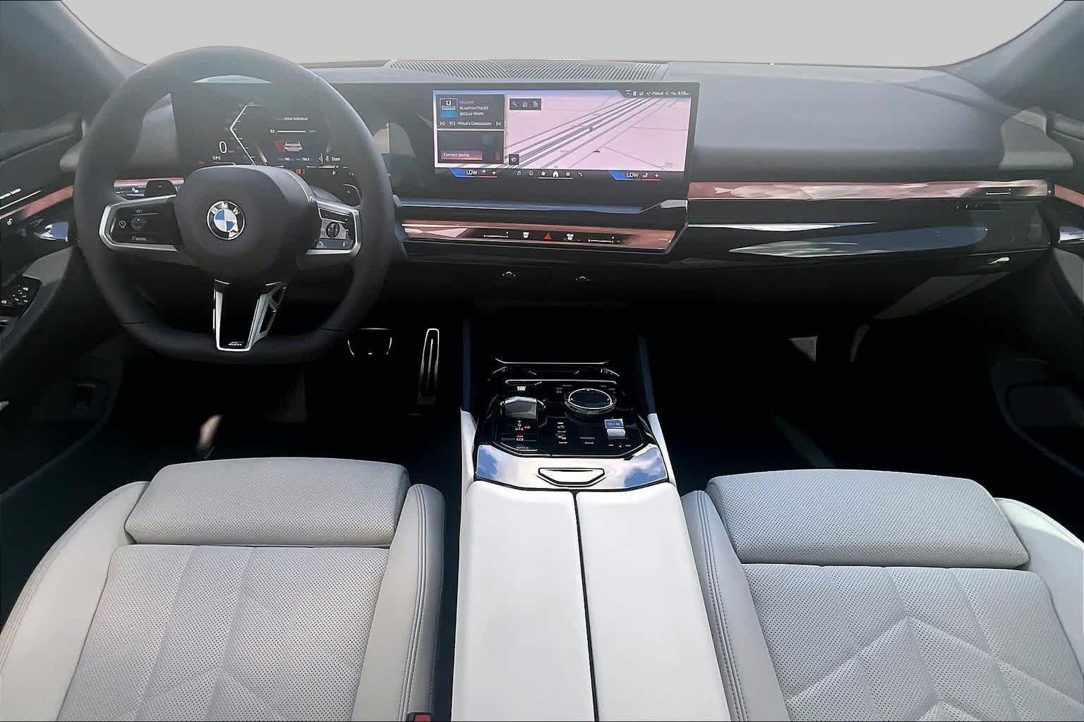 Used 2027 Mineral White Metallic BMW 540i xDrive image 14