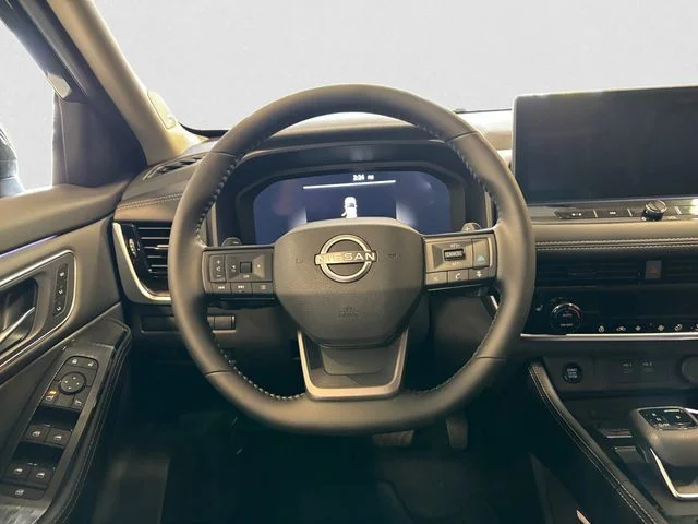 New 2026 Black Nissan Platinum image 13