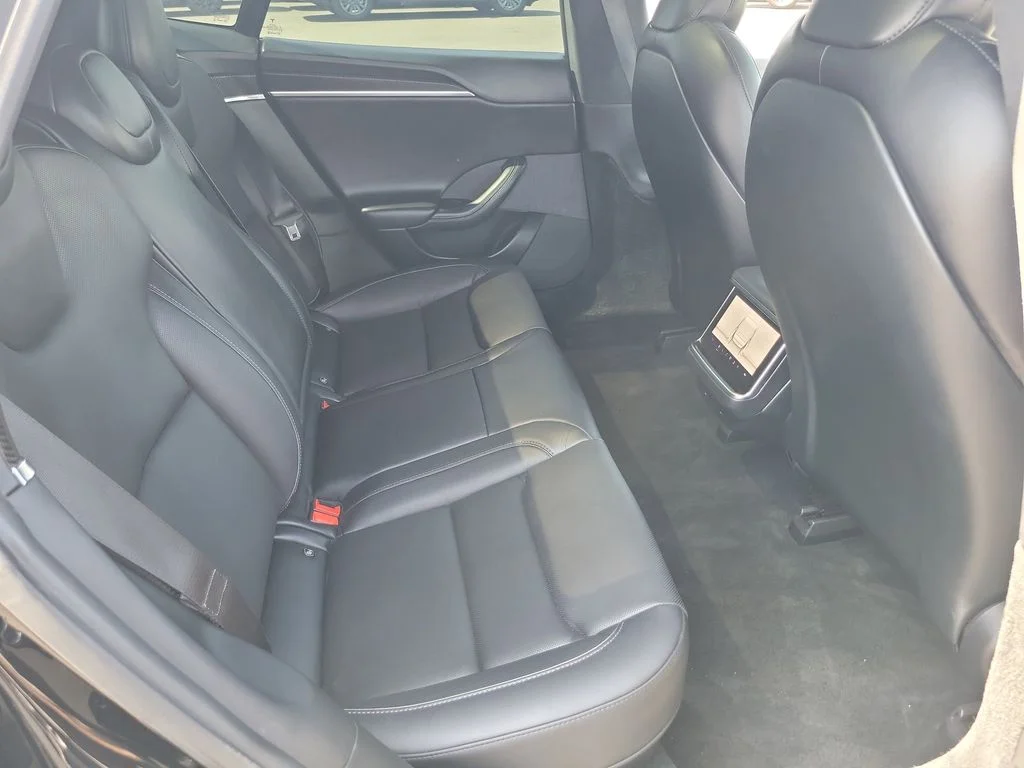 Used 2021 Solid Black Tesla Plaid image 18