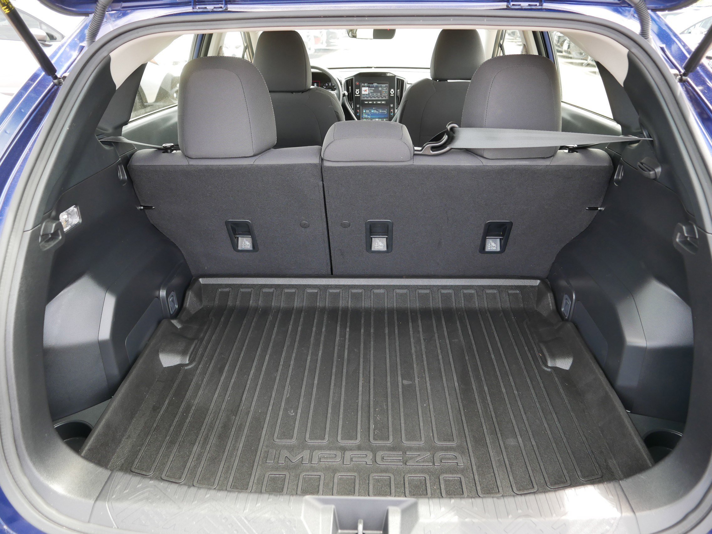 Used 2025 Sapphire Blue Pearl Subaru  image 18
