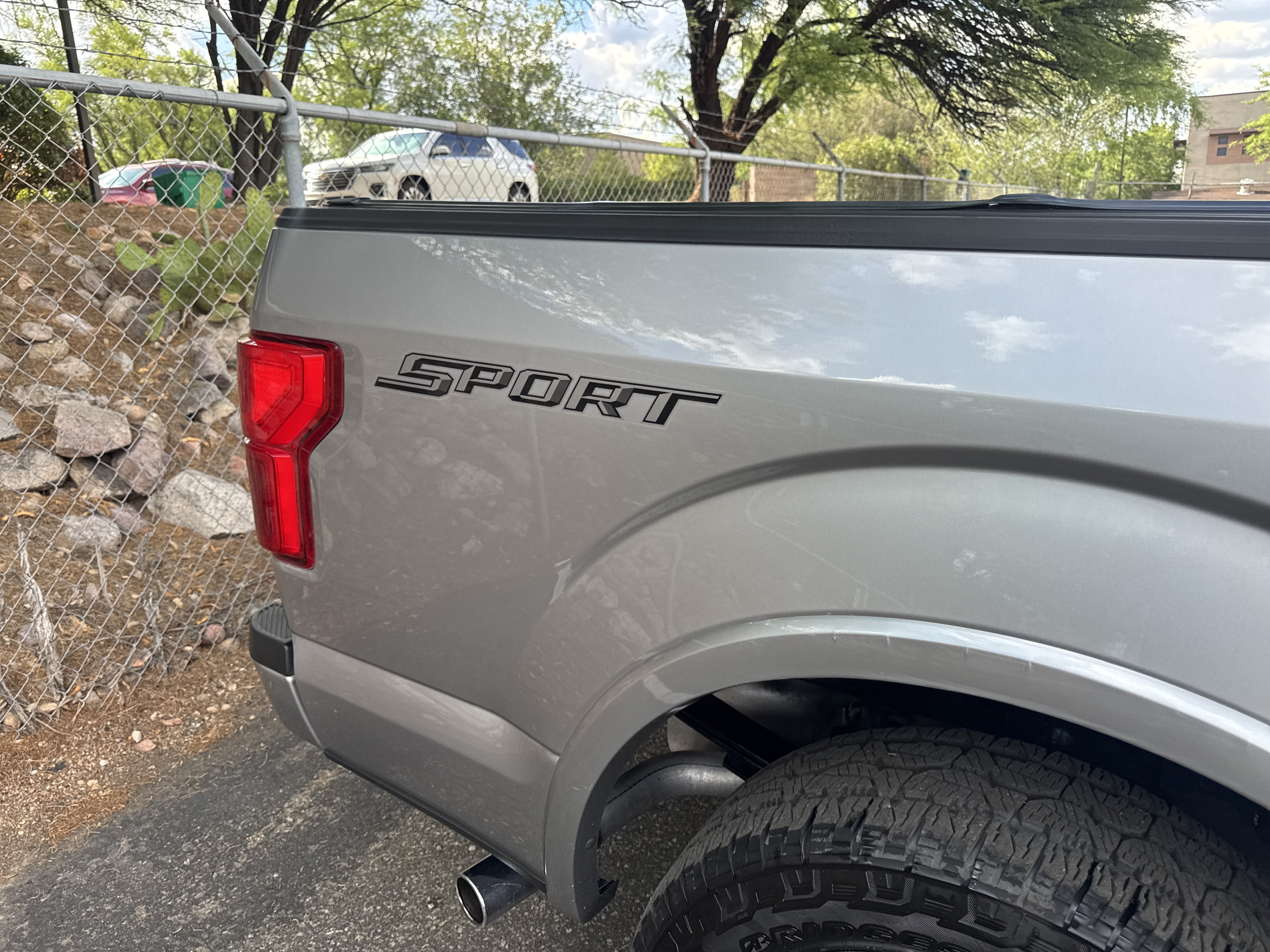 Used 2020 Ignot Silver Ford XLT image 10