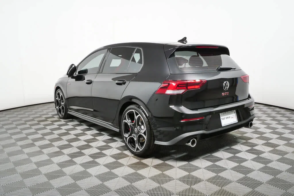 New 2026 Mythos Black Metallic Volkswagen Autobahn image 28