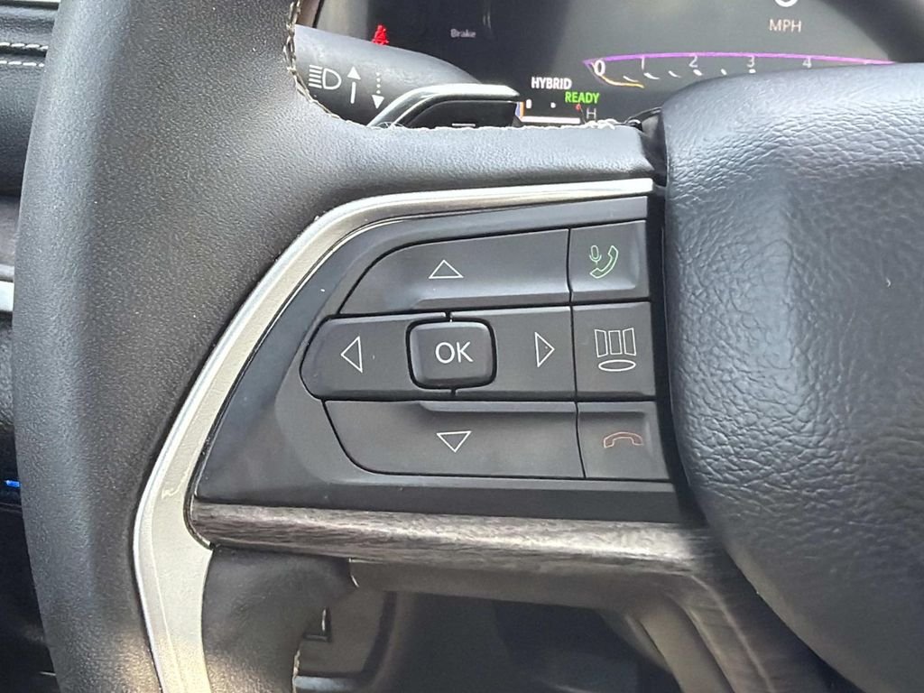 Used 2024 White Jeep 4xe image 23