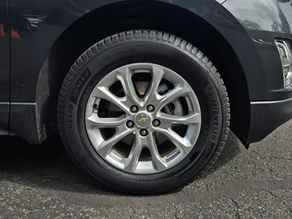 Used 2020 Nightfall Gray Metallic Chevrolet LT image 9