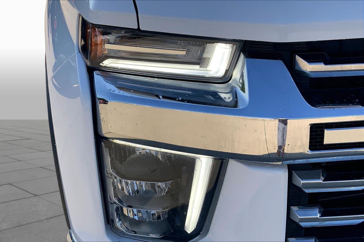 Used 2021 Summit White Chevrolet LTZ image 43