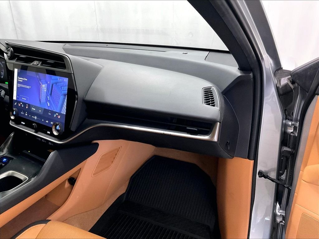 Used 2024 Iridium Lexus 450e Premium image 13