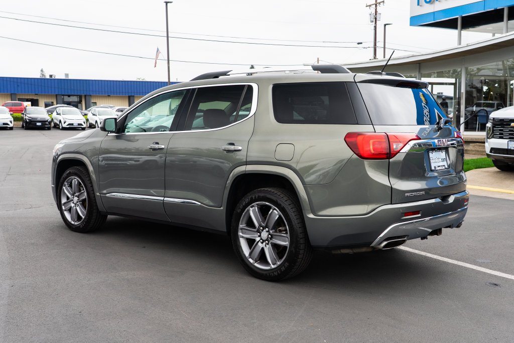 2017 GMC Acadia