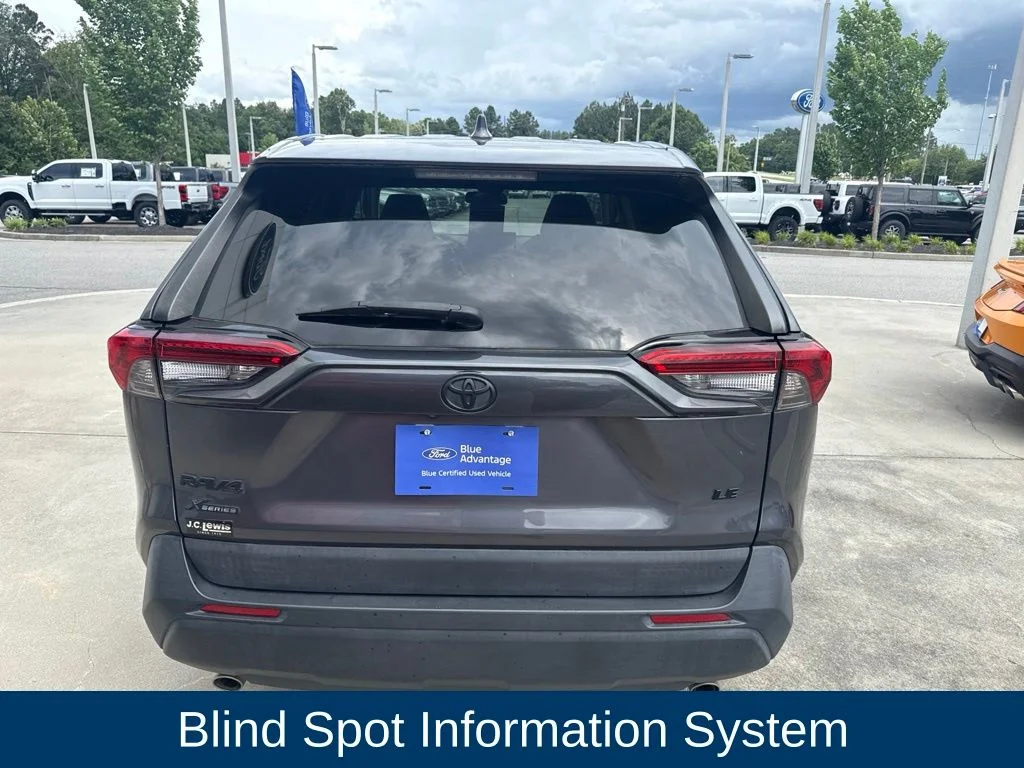 Used 2022 Magnetic Gray Metallic Toyota LE image 5