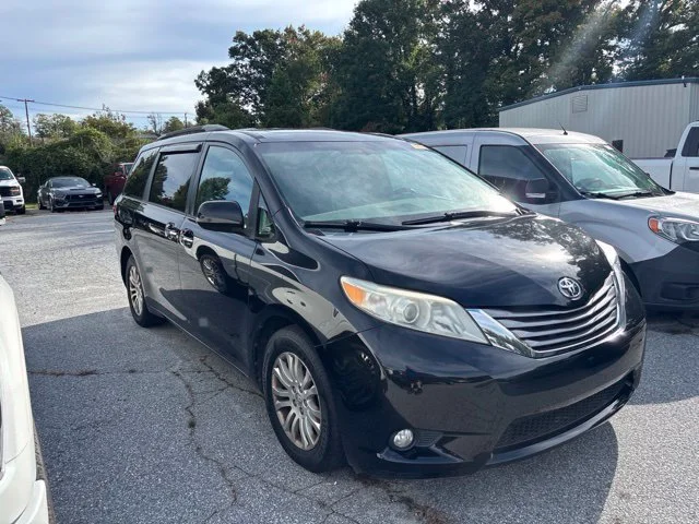 Used 2015 Toyota Sienna XLE with VIN 5TDYK3DC4FS598232 for sale in Hendersonville, NC