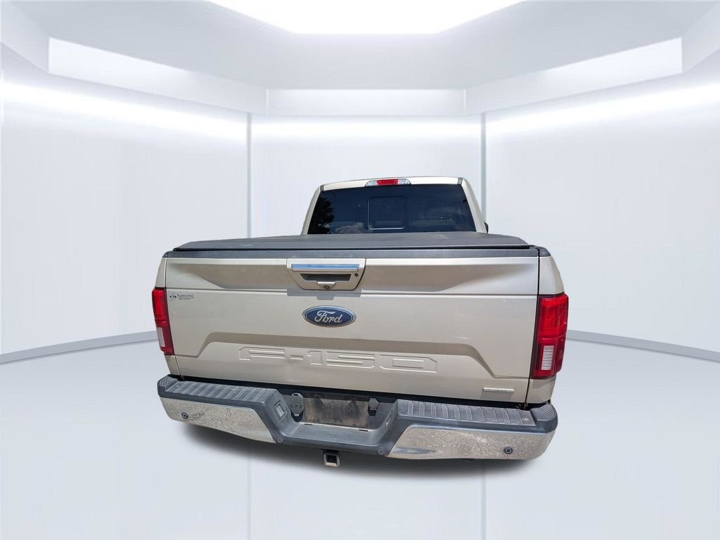 Used 2018 Gold Ford Lariat image 3
