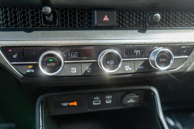 Used 2024 White Honda EX image 30