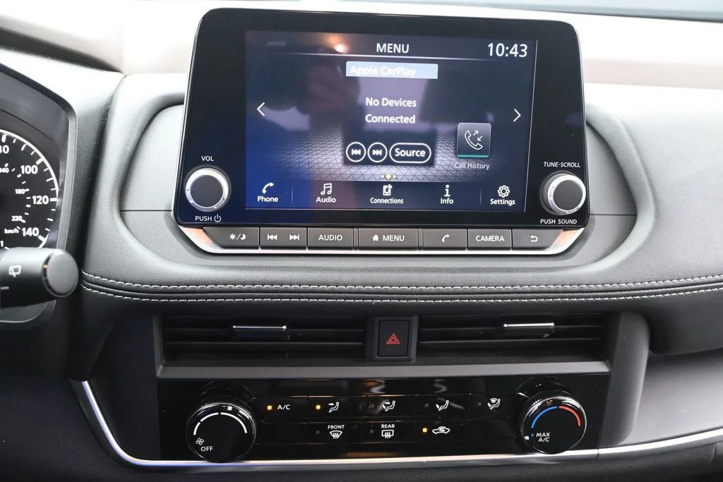 Used 2023 Black Nissan S image 21