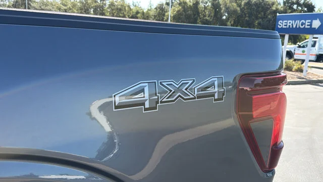Used 2025 Gray Ford XLT image 13