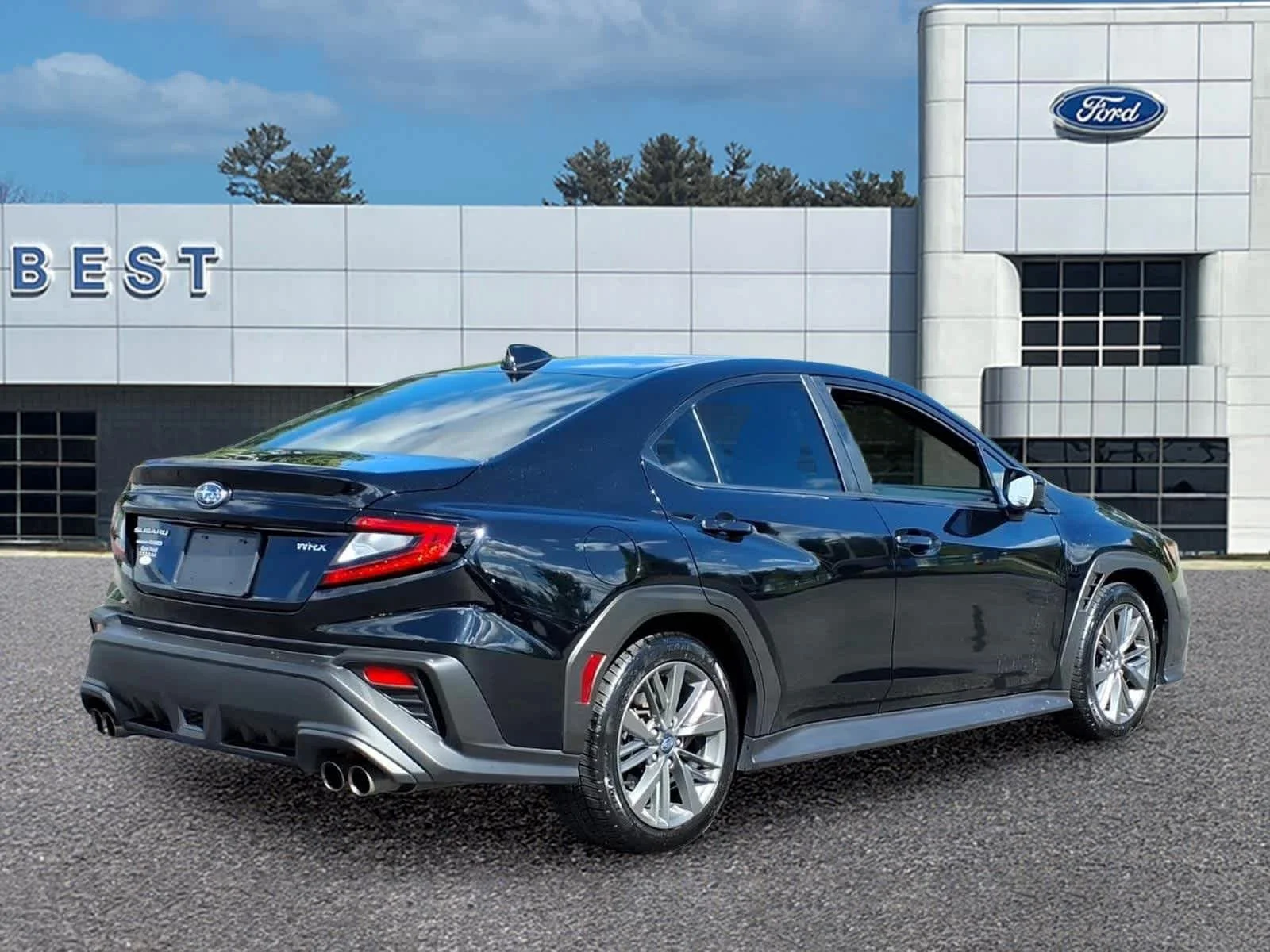 Used 2024 Crystal Black Silica Subaru  image 7