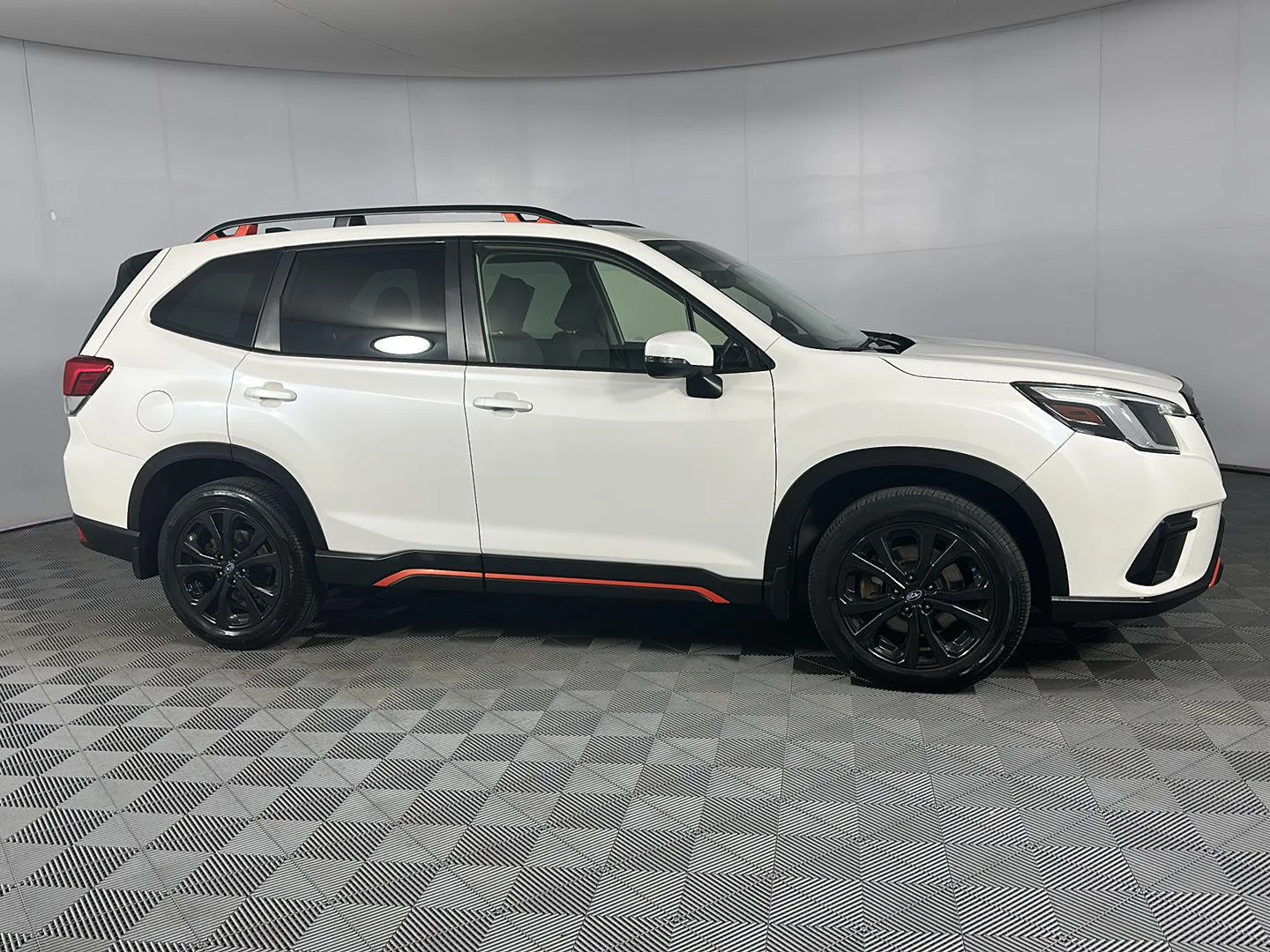 Used 2024 Crystal White Pearl Subaru Sport image 8