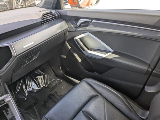 Used 2025  Audi Premium image 16