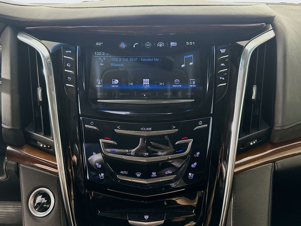 Used 2017 Radiant Silver Metallic Cadillac Luxury image 15