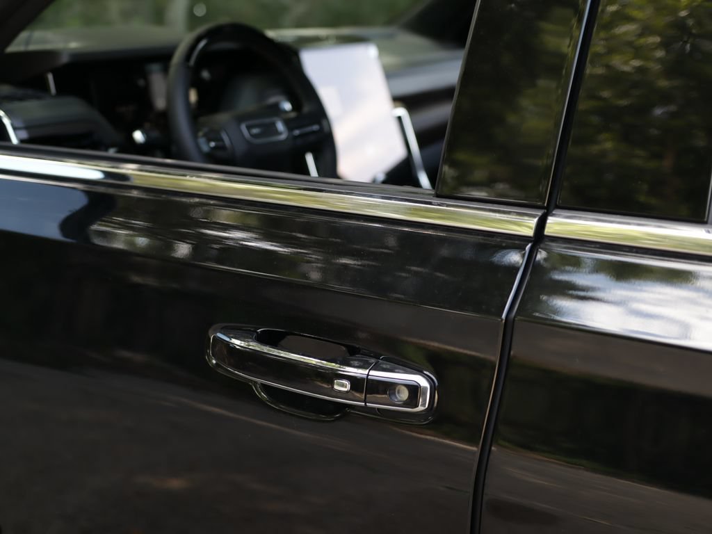 New 2026 Onyx Black GMC Denali Ultimate image 49