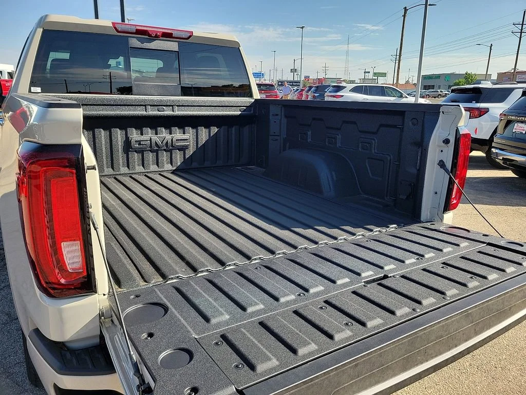 2026 GMC Sierra 1500 Denali - Photo 15