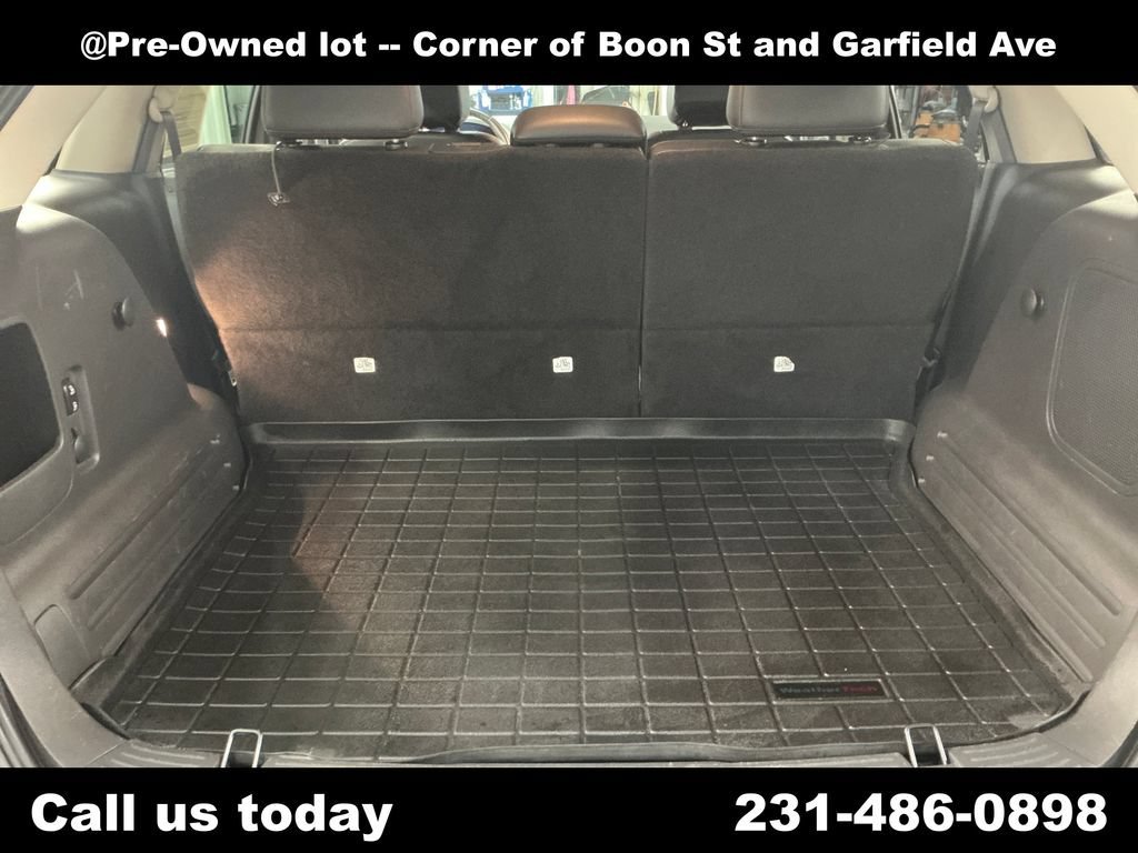 Used 2014  Ford Limited image 27