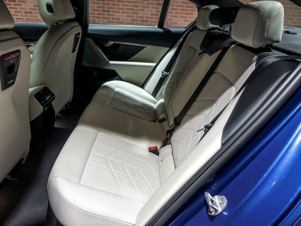 2024 BMW 530I - Image 15