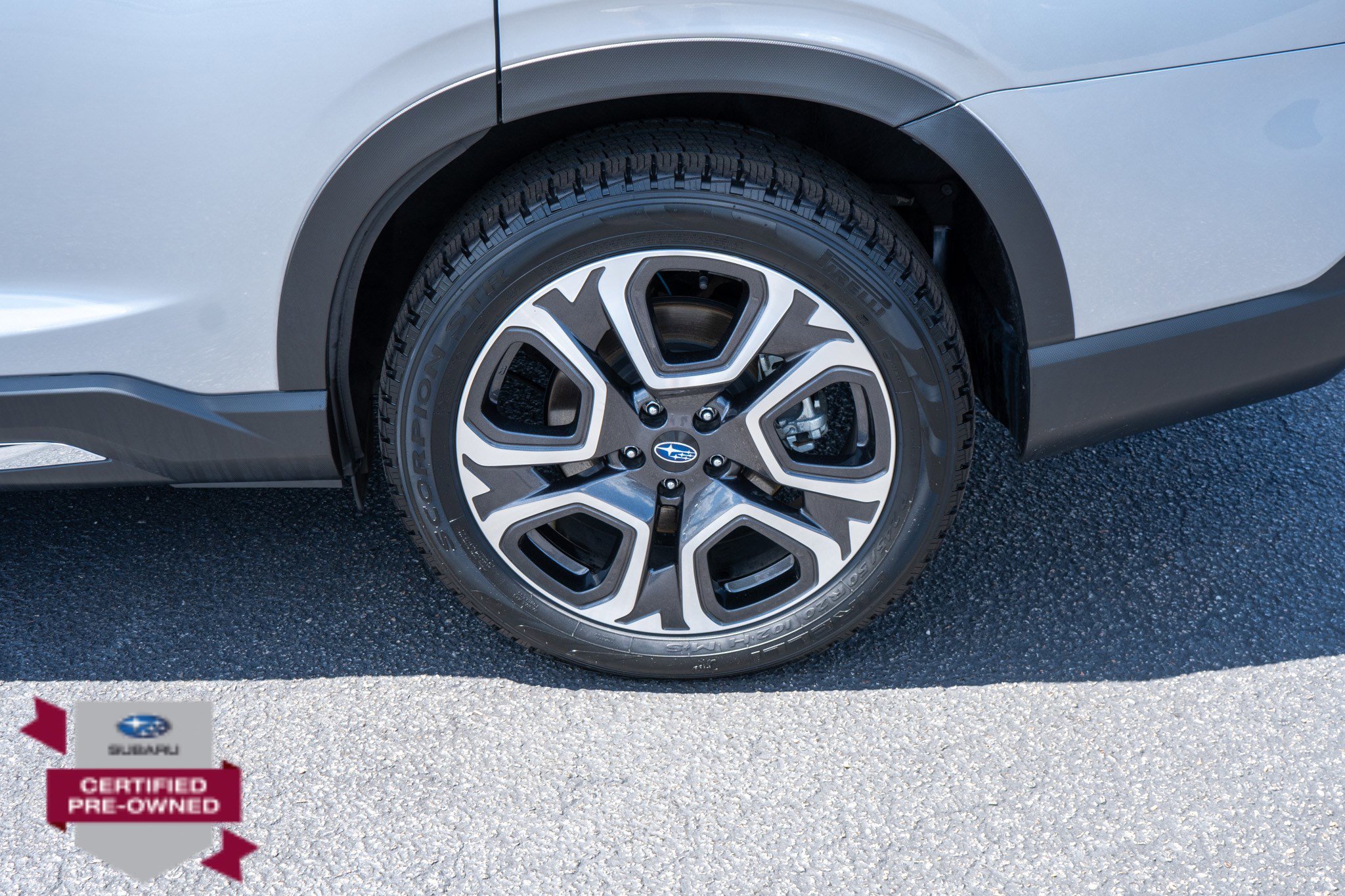 2024 Subaru Ascent Limited - Photo 11