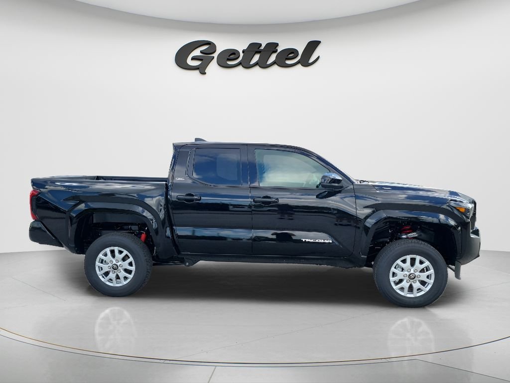New 2026 Black Toyota  SR5 image 4