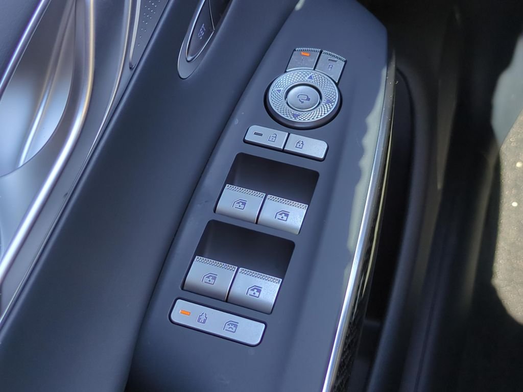 New 2026 Silver Genesis 3.5T SPORT PRESTIGE image 12